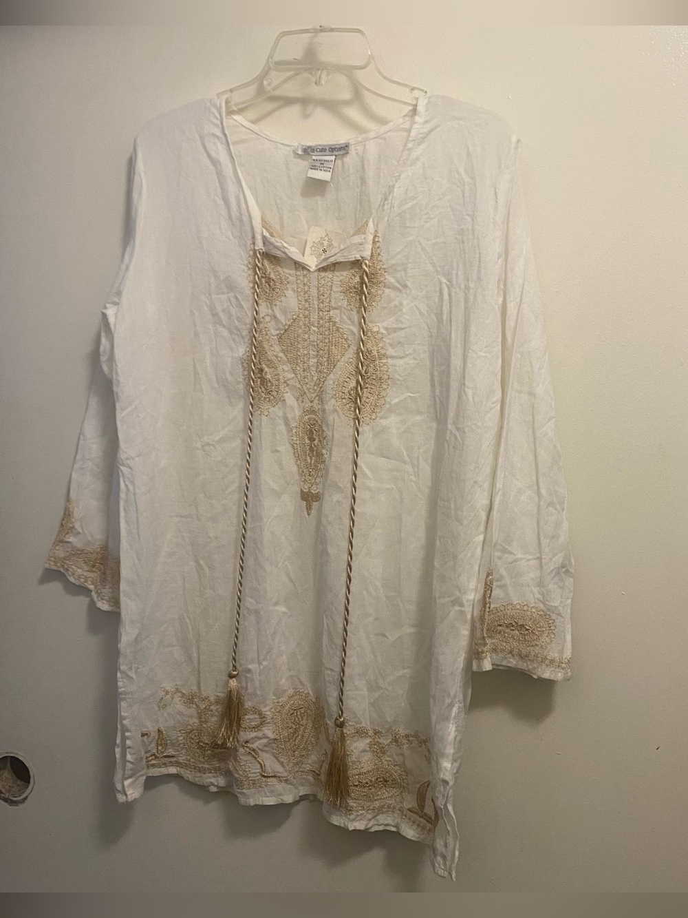 Cute Options Womens M Medium Top Blouse Ivory Beige Tassels Boho Embroidered NWT